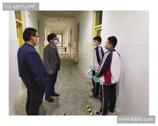 疫情期间足球明星的生活与公益活动全景探秘 疫情期间足球明星的生活与公益活动全景探秘