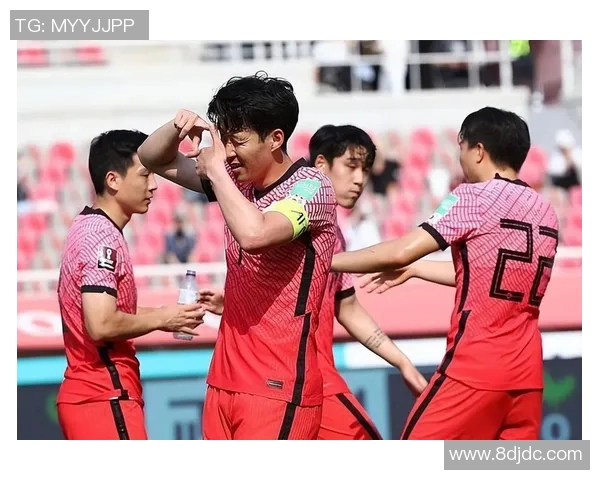 深圳足球队亚运会逆袭之旅展现拼搏精神与团结力量 深圳足球队亚运会逆袭之旅展现拼搏精神与团结力量