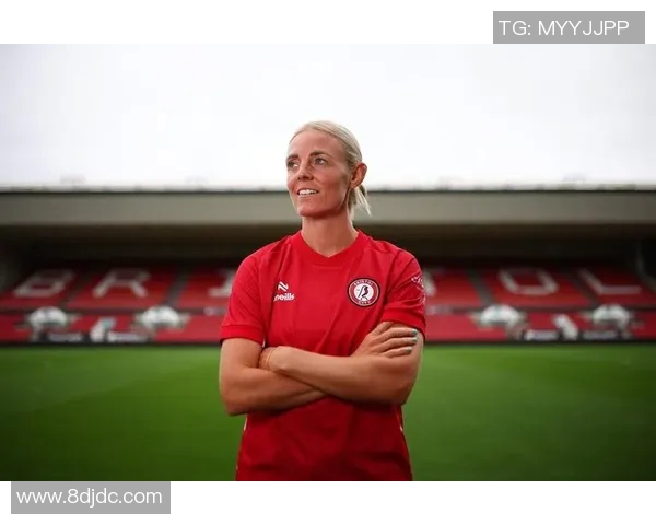 英格尔足球明星究竟是谁他在球场上的表现如何影响了球队和球迷 英格尔足球明星究竟是谁他在球场上的表现如何影响了球队和球迷