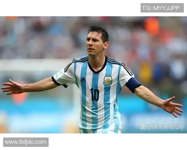 全球足球巨星风采大揭秘从梅西到C罗的传奇故事与成就分析 全球足球巨星风采大揭秘从梅西到C罗的传奇故事与成就分析